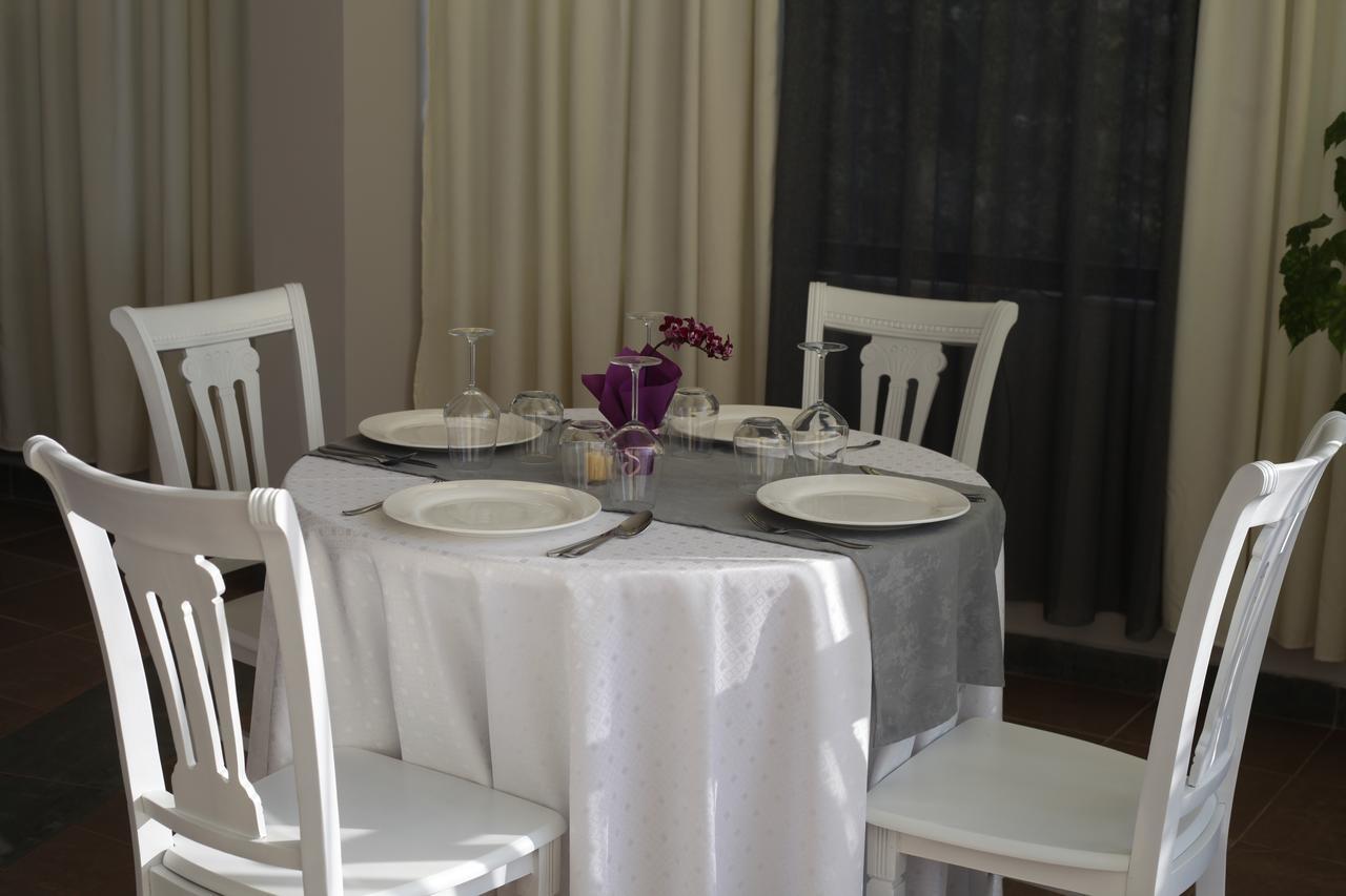 Sanremo Hotel Restorant Shkallnur Екстер'єр фото